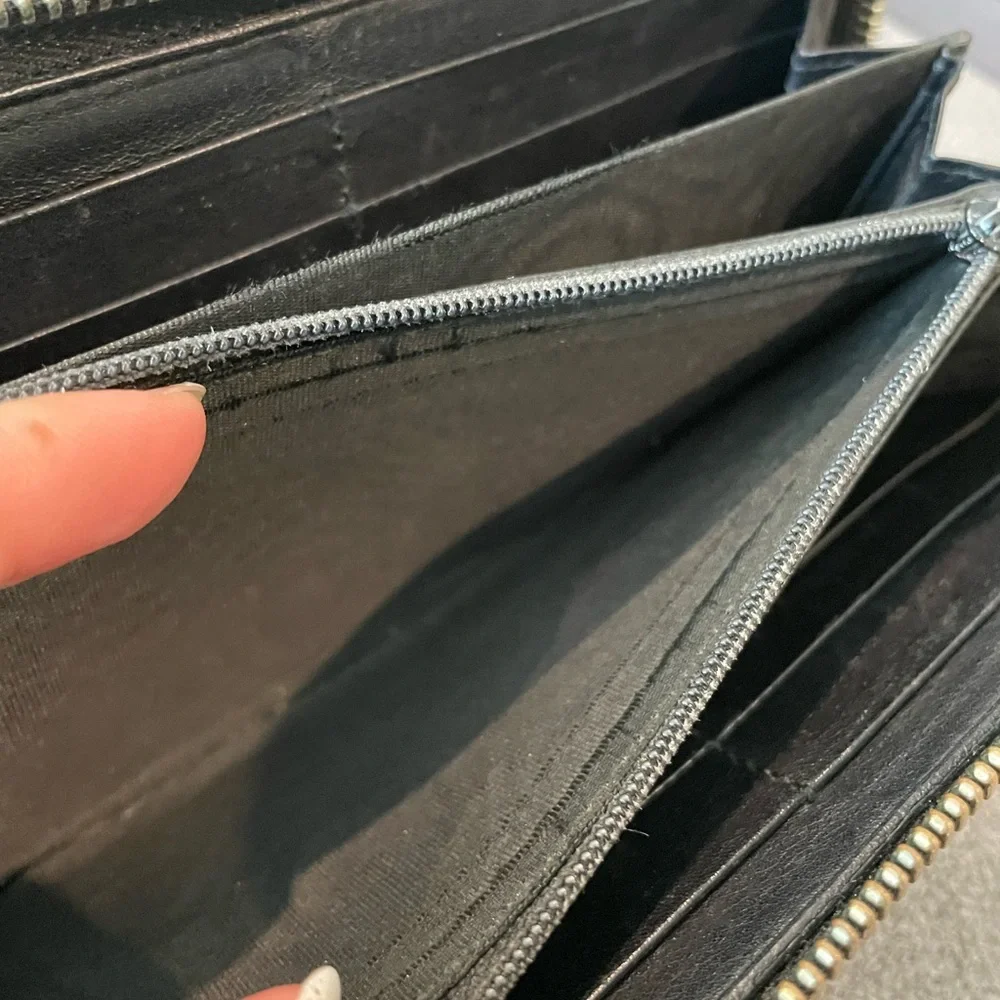 ❌SOLD❌ GUCCI GUCCISSIMA WALLET ON CHAIN - Picture 8 of 9